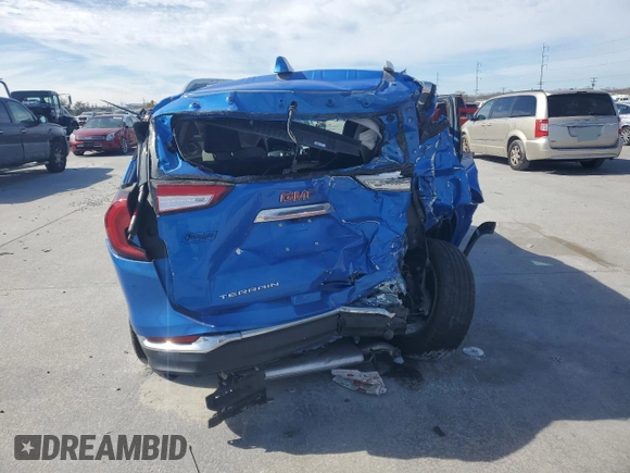2024 GMC Terrain SLT z VIN 3GKALPEG5RL131553, wystawiony jako Copart lot #45976495 z przebiegiem 25 018 mil mil oraz Szkoda całkowita • Salvage title. Historia ofert i sprzedaży dostępna na DreamBid. Obrazek 6.
