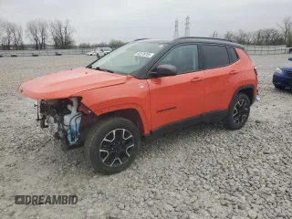 2020 Jeep Compass Trailhawk with VIN 3C4NJDDB9LT222694, listed as a Copart auction lot 52578765 with 62,006 mi miles and Salvage Title. Bid and sale history available at carsss.com. Image 1.