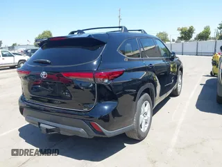 2021 Toyota Highlander L with VIN 5TDZZRAH9MS053319, listed as a IAAI auction lot 42478652 with 48,687 mi miles and . Bid and sale history available at DreamBid. Image 4.
