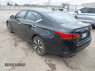 2019 Nissan Altima 2.5 SV with VIN 1N4BL4DVXKC106377, listed as a IAAI auction lot 41830698 with 43,367 mi miles. Bid and sale history available at carsss.com. Image 3.