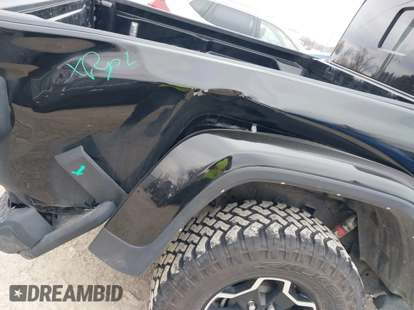 2022 Jeep Gladiator Rubicon with VIN 1C6JJTBG7NL145501, listed as a IAAI auction lot 41506842 with 20,593 mi miles and . Bid and sale history available at DreamBid. Image 19.