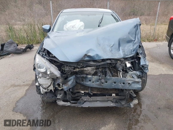 2015 Mazda 3 i Grand Touring with VIN 3MZBM1M75FM225026, listed as a IAAI auction lot 41510336 with Not provided miles and . Bid and sale history available at DreamBid. Image 10.
