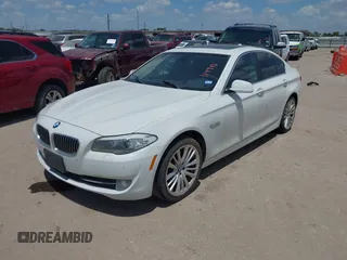 2013 BMW 5 Series 528i xDrive with VIN WBAXH5C53DD114310, listed as a IAAI auction lot 42824239 with 150,925 mi miles and . Bid and sale history available at DreamBid. Image 2.