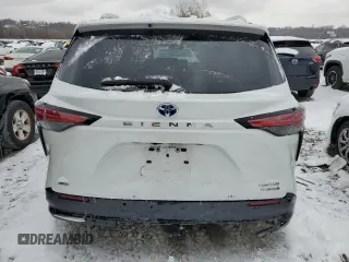 2022 Toyota Sienna Limited with VIN 5TDZSKFCXNS068163, listed as a Copart auction lot 81827224 with 40,821 mi miles and Salvage Title. Bid and sale history available at carsss.com. Image 6.