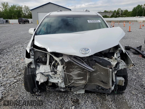 2016 Toyota Sienna Limited z VIN 5TDDK3DC8GS129290, wystawiony jako Copart lot #57039465 z przebiegiem 123 372 mil mil oraz Szkoda całkowita • Salvage title. Historia ofert i sprzedaży dostępna na DreamBid. Obrazek 5.