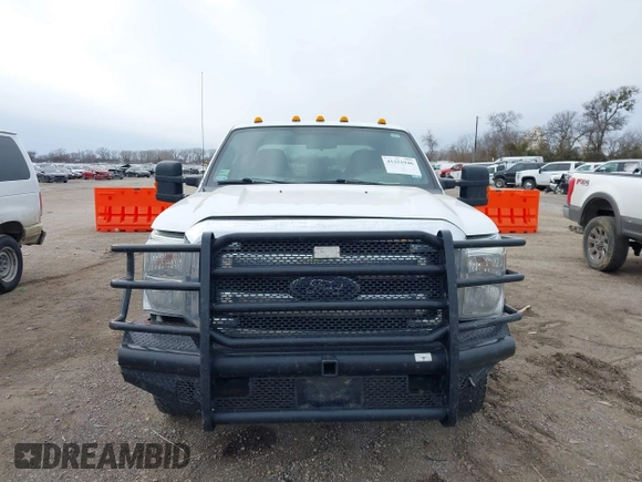 2014 Ford Super Duty F-250 SRW XL with VIN 1FT7W2B65EEB85926, listed as a IAAI auction lot 41251946 with 275,096 mi miles. Bid and sale history available at carsss.com. Image 12.
