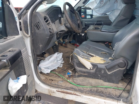 2015 Ford F-250 XLT with VIN 1FT7X2B64FED19002, listed as a IAAI auction lot 42194032 with 249,106 mi miles and . Bid and sale history available at DreamBid. Image 8.