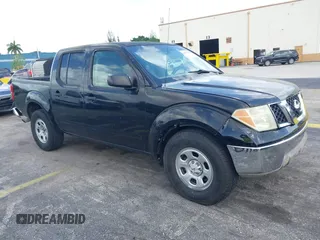2007 Nissan Frontier SE z VIN 1N6AD07U57C444384, wystawiony jako IAAI lot #42505920 z przebiegiem 269 441 mil mil oraz . Historia ofert i sprzedaży dostępna na DreamBid. Obrazek 1.