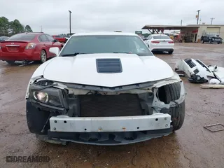 2015 Chevrolet Camaro SS with VIN 2G1FK1EJXF9294073, listed as a IAAI auction lot 41542723 with 141,367 mi miles. Bid and sale history available at carsss.com. Image 13.
