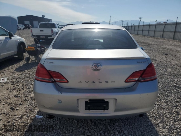 2006 Toyota Avalon XL with VIN 4T1BK36B86U083073, listed as a Copart auction lot 58098885 with 251,023 mi miles and Clean title. Bid and sale history available at DreamBid. Image 6.