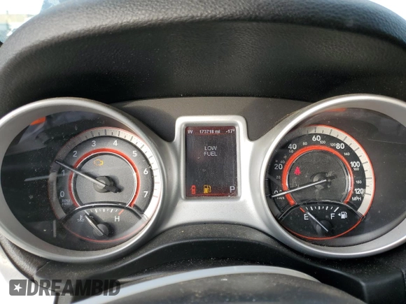 2011 Dodge Journey LUX with VIN 3D4PH9FG2BT535016, listed as a Copart auction lot 77885214 with 173,718 mi miles and Clean title. Bid and sale history available at DreamBid. Image 9.