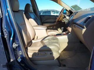 2003 Acura MDX Touring Pkg RES w/Navigation System with VIN 2HNYD18943H548920, listed as a IAAI auction lot 41850286 with 149,200 mi miles. Bid and sale history available at carsss.com. Image 5.