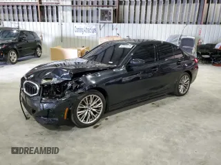 2023 BMW 3 Series 330i с VIN 3MW69FF01P8D23285, выставлен на аукционе Copart как лот 63223475 с пробегом 27 214 миль миль и Списание • Salvage title. История ставок и продаж доступна на DreamBid. Изображение 1.