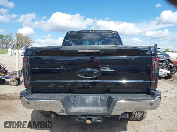 2018 Ford F-250 XL with VIN 1FT7W2BT0JEB59802, listed as a IAAI auction lot 42125940 with 73,654 mi miles and . Bid and sale history available at DreamBid. Image 16.