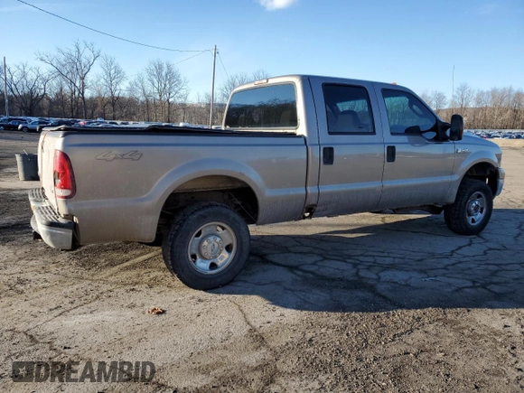 2006 Ford F-250 XL z VIN 1FTSW21566ED03468, wystawiony jako Copart lot #47641765 z przebiegiem 136 368 mil mil oraz Szkoda całkowita • Salvage title. Historia ofert i sprzedaży dostępna na DreamBid. Obrazek 3.