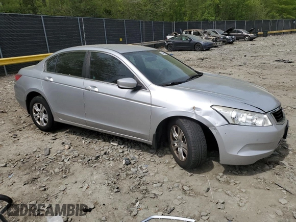 2009 Honda Accord LX-P with VIN 1HGCP26499A122993, listed as a Copart auction lot 54440695 with 268,774 mi miles and Clean Title. Bid and sale history available at DreamBid. Image 4.