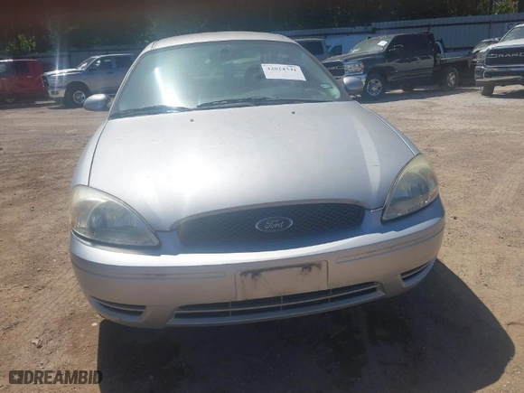 2005 Ford Taurus SEL with VIN 1FAFP56U55A294273, listed as a IAAI auction lot 42014341 with 83,800 mi miles. Bid and sale history available at carsss.com. Image 6.