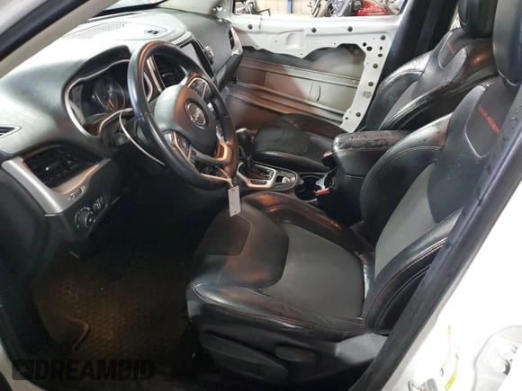 2016 Jeep Cherokee Trailhawk with VIN 1C4PJMBS8GW166629, listed as a Copart auction lot 55845415 with 122,290 mi miles and Salvage title. Bid and sale history available at DreamBid. Image 7.