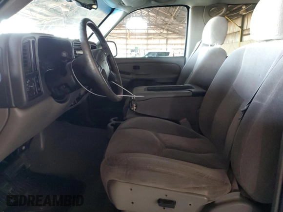2005 Chevrolet Avalanche LS with VIN 3GNEC12Z65G273761, listed as a Copart auction lot 80121644 with 204,903 mi miles and Clean Title. Bid and sale history available at DreamBid. Image 7.