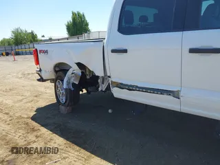 2025 Ford F-250 XL с VIN 1FT7W2BT5SEC99779, выставлен на аукционе IAAI как лот 42849068 с пробегом 7 850 миль миль и . История ставок и продаж доступна на DreamBid. Изображение 6.