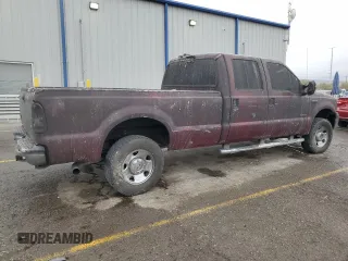 2007 Ford F-250 XL z VIN 1FTSW21P77EB14122, wystawiony jako Copart lot #48698525 z przebiegiem 122 451 mil mil oraz Szkoda całkowita • Salvage title. Historia ofert i sprzedaży dostępna na DreamBid. Obrazek 3.