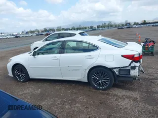 2013 Lexus ES 4dr Sdn with VIN JTHBK1GG9D2014631, listed as a IAAI auction lot 41931985 with 168,385 mi miles. Bid and sale history available at carsss.com. Image 15.