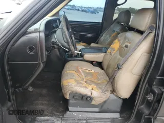 2002 Chevrolet Avalanche with VIN 3GNEC13T12G165778, listed as a Copart auction lot 79427234 with 275,313 mi miles and Salvage Title. Bid and sale history available at DreamBid. Image 7.