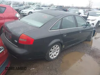 1998 Audi A6 with VIN WAUBA24BXWN149960, listed as a IAAI auction lot 41898746 with 230,268 mi miles. Bid and sale history available at carsss.com. Image 4.