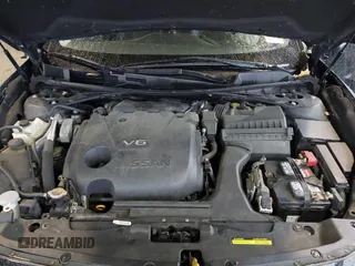 2017 Nissan Maxima SV z VIN 1N4AA6AP1HC447467, wystawiony jako IAAI lot #40918468 z przebiegiem 166 352 mil mil oraz . Historia ofert i sprzedaży dostępna na DreamBid. Obrazek 10.