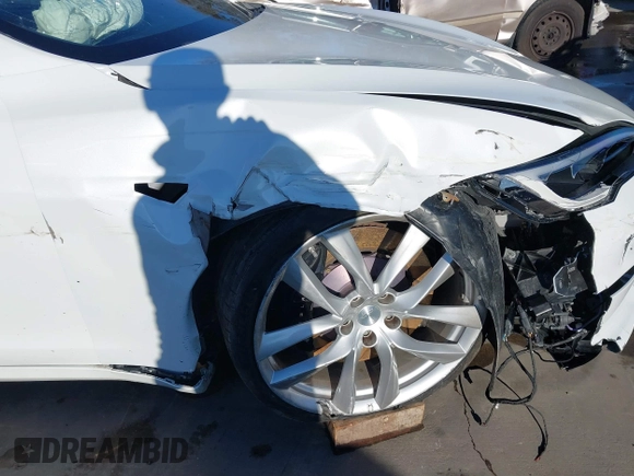 2022 Tesla Model S Plaid z VIN 5YJSA1E63NF483873, wystawiony jako IAAI lot #41204003 z przebiegiem 15 mil mil oraz . Historia ofert i sprzedaży dostępna na DreamBid. Obrazek 23.