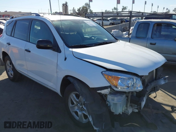2008 Toyota RAV4 with VIN JTMZD35V985112599, listed as a IAAI auction lot 40728332 with 146,552 mi miles. Bid and sale history available at carsss.com. Image 1.