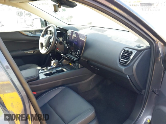 2023 Lexus NX 350 Premium z VIN 2T2GGCEZ3PC023075, wystawiony jako IAAI lot #42091257 z przebiegiem 28 674 mil mil oraz . Historia ofert i sprzedaży dostępna na DreamBid. Obrazek 5.