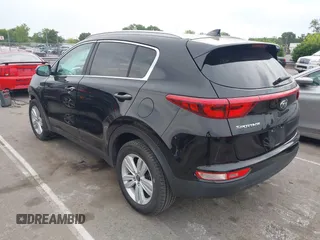 2017 Kia Sportage LX z VIN KNDPMCAC1H7220862, wystawiony jako IAAI lot #42278518 z przebiegiem 50 041 mil mil oraz . Historia ofert i sprzedaży dostępna na DreamBid. Obrazek 3.