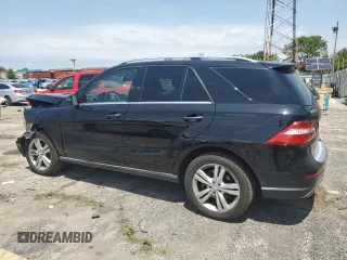 2014 Mercedes-Benz M 350 with VIN 4JGDA5HB0EA359718, listed as a Copart auction lot 58902625 with 120,480 mi miles and Salvage title. Bid and sale history available at DreamBid. Image 2.