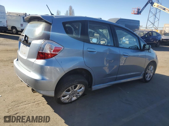 2011 Honda Fit Sport with VIN JHMGE8H55BC007749, listed as a Copart auction lot 41710125 with 74,538 mi miles and Salvage Title. Bid and sale history available at DreamBid. Image 3.