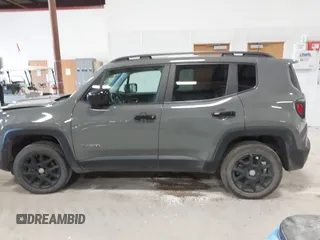 2020 Jeep Renegade Latitude z VIN ZACNJBBBXLPL52737, wystawiony jako IAAI lot #42083158 z przebiegiem 125 715 mil mil oraz . Historia ofert i sprzedaży dostępna na DreamBid. Obrazek 14.