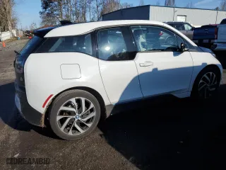 2017 BMW i3 with VIN WBY1Z6C37H7A39708, listed as a Copart auction lot 44430615 with 38,765 mi miles and Salvage Title. Bid and sale history available at carsss.com. Image 3.