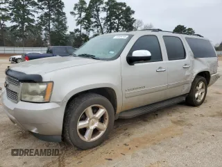 2009 Chevrolet Suburban LTZ with VIN 1GNFC36089R190088, listed as a Copart auction lot 44404745 with 202,554 mi miles and Salvage title. Bid and sale history available at DreamBid. Image 1.