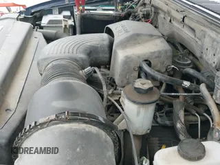 2002 Ford F-150 XL с VIN 1FTRX18LX2NA69047, выставлен на аукционе IAAI как лот 42533063 с пробегом 181 876 миль миль и . История ставок и продаж доступна на DreamBid. Изображение 12.