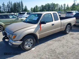 2002 Toyota Tacoma z VIN 5TEVL52NX2Z143074, wystawiony jako IAAI lot #42379132 z przebiegiem 288 039 mil mil oraz . Historia ofert i sprzedaży dostępna na DreamBid. Obrazek 2.