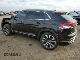 2021 Volkswagen Atlas SEL Premium R-Line with VIN 1V2FE2CA1MC205020, listed as a Copart auction lot 77742994 with 25,047 mi miles and Salvage title. Bid and sale history available at DreamBid. Image 2.