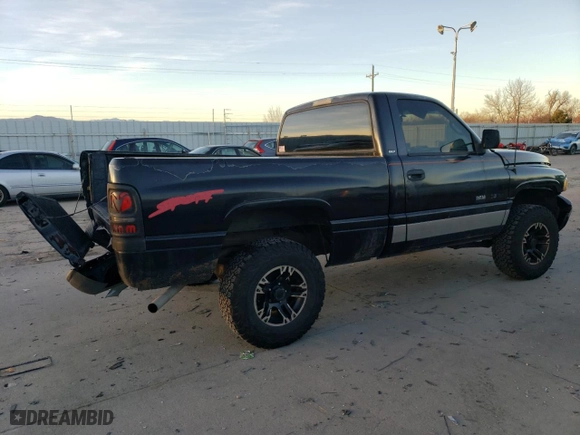 1996 Dodge Ram 1500 with VIN 1B7HF16Y0TS572294, listed as a Copart auction lot 82602294 with 199,174 mi miles and Salvage Title. Bid and sale history available at carsss.com. Image 3.
