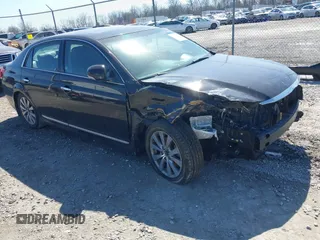 2011 Toyota Avalon with VIN 4T1BK3DB2BU380384, listed as a IAAI auction lot 41757067 with 143,288 mi miles and . Bid and sale history available at carsss.com. Image 1.