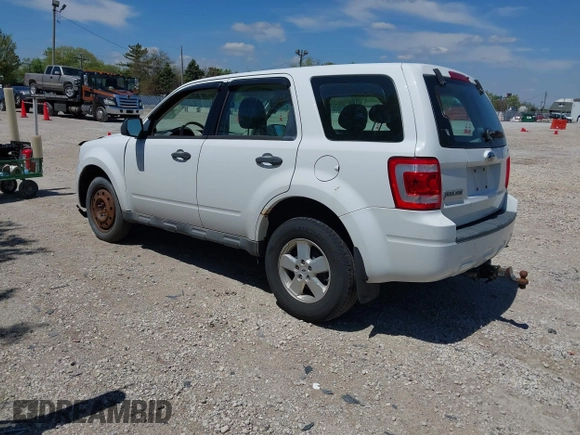 2009 Ford Escape XLS with VIN 1FMCU02729KC96776, listed as a IAAI auction lot 42189338 with 188,393 mi miles and . Bid and sale history available at DreamBid. Image 3.