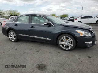 2015 Nissan Altima SL with VIN 1N4BL3AP2FC178289, listed as a Copart auction lot 55758775 with 172,017 mi miles and Salvage title. Bid and sale history available at DreamBid. Image 4.