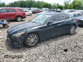 2015 Infiniti Q50 Premium z VIN JN1BV7ARXFM409465, wystawiony jako Copart lot #57295785 z przebiegiem 144 328 mil mil oraz Szkody całkowita. Historia ofert i sprzedaży dostępna na DreamBid. Obrazek 1.
