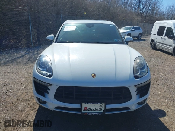 2018 Porsche Macan with VIN WP1AA2A58JLB13832, listed as a IAAI auction lot 41727902 with 46,656 mi miles and . Bid and sale history available at DreamBid. Image 13.