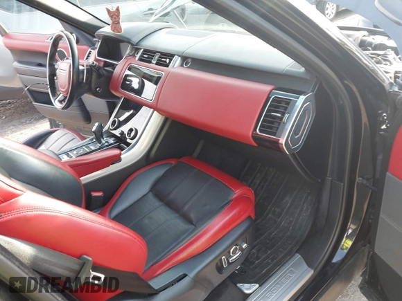 2019 Land Rover Range Rover Sport HSE Dynamic with VIN SALWV2SV1KA841380, listed as a IAAI auction lot 42203726 with 110,807 mi miles and . Bid and sale history available at DreamBid. Image 5.