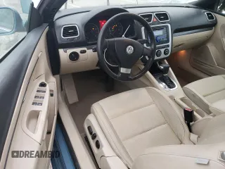 2007 Volkswagen Eos 2.0T with VIN WVWBA71FX7V029519, listed as a Copart auction lot 50248505 with 146,704 mi miles and Salvage Title. Bid and sale history available at DreamBid. Image 8.