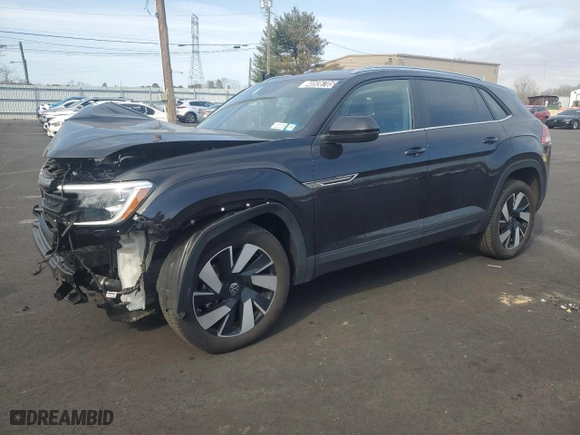 2025 Volkswagen Atlas Cross Sport 2.0T SE w/Technology with VIN 1V2HE2CA9SC201674, listed as a Copart auction lot 48936705 with 9,997 mi miles and Clean Title. Bid and sale history available at carsss.com. Image 1.